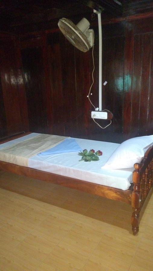 Thriphala Ayurveda Yogashram Lejlighed Thiruvananthapuram Eksteriør billede