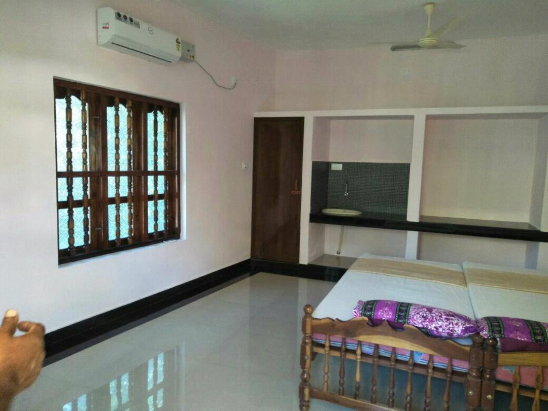 Thriphala Ayurveda Yogashram Lejlighed Thiruvananthapuram Eksteriør billede